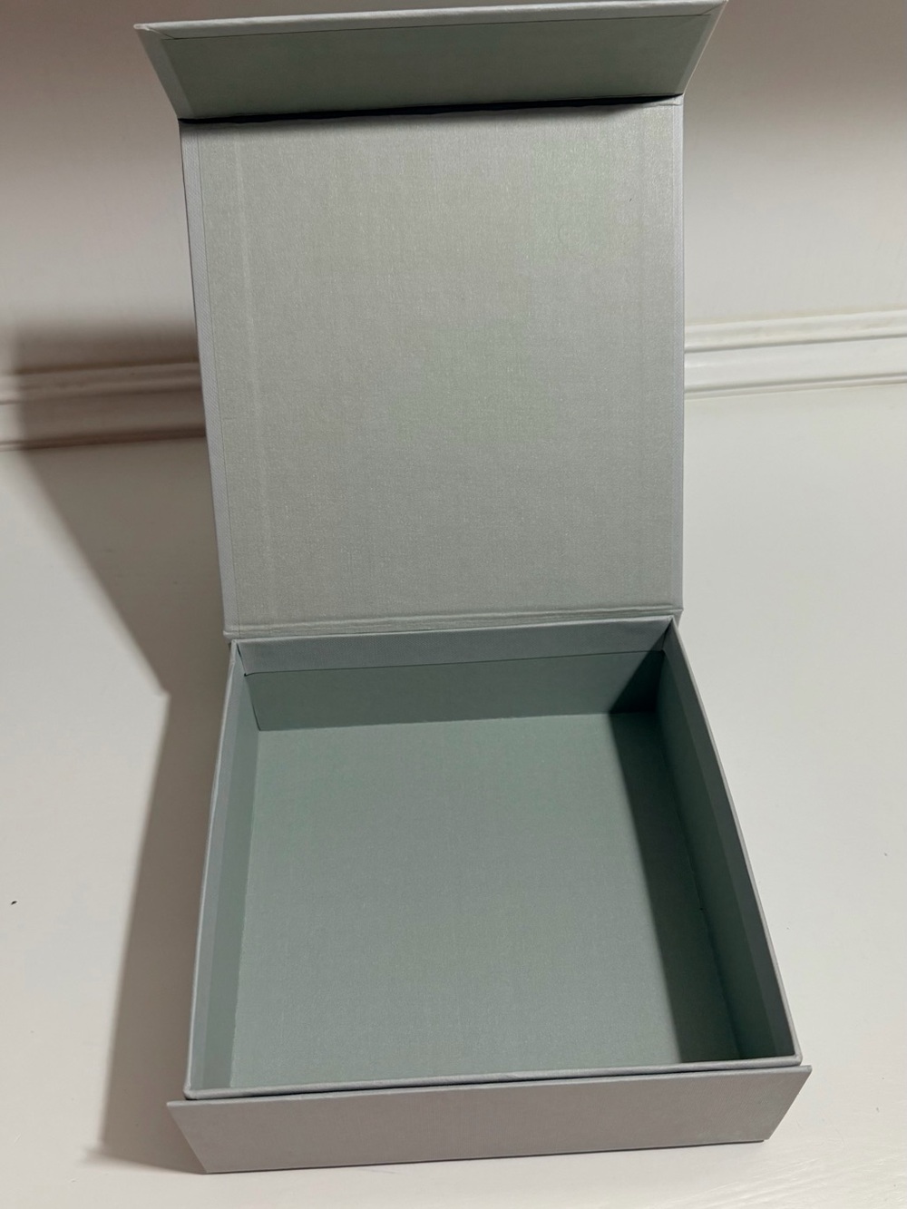 Paco Rabanne Empty Scarf Box - Picture 3 of 4